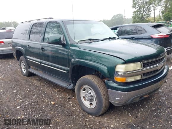 ✅ 2003 Chevrolet Suburban LT • VIN: 3GNGK26GX3G141660 • Лот: 43217024. Опубликован ранее на IAAI с пробегом 137 822 миль. Бесплатный доступ к архиву аукционных продаж из США и подробный отчёт об истории автомобиля на DreamBid. Изображение 1.