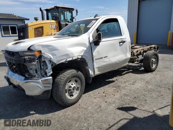 ✅ 2020 Chevrolet Silverado 2500HD Work Truck • VIN: 1GC3YLE71LF208810 • Лот: 42836495. Опубликован ранее на Copart с пробегом 124 781 миль. Бесплатный доступ к архиву аукционных продаж из США и подробный отчёт об истории автомобиля на DreamBid. Изображение 1.