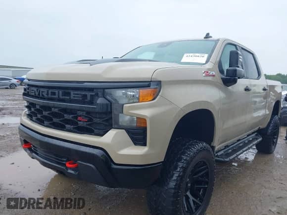 2022 Chevrolet Silverado 1500 Custom Trail Boss with VIN 3GCPDCED5NG679881, listed as a IAAI auction lot 42430820 with 30,910 mi miles and . Bid and sale history available at DreamBid. Image 2.