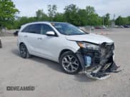 ✅ 2017 Kia Sorento SXL • VIN: 5XYPK4A58HG251610 • Lot: 42351313. Listed on IAAI with 147,527 mi. Free auction sales archive from the USA and detailed vehicle history report at DreamBid. Image 1.