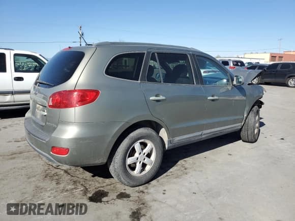 ✅ 2008 Hyundai Santa Fe GLS • VIN: 5NMSG13D48H158328 • Lot: 73185984. Listed on Copart with 128,131 mi. Free auction sales archive from the USA and detailed vehicle history report at DreamBid. Image 3.