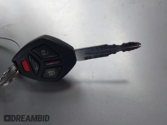 ✅ 2009 Mitsubishi Galant ES • VIN: 4A3AB36F39E025578 • Lot: 43704507. Listed on IAAI with 152,281 mi. Free auction sales archive from the USA and detailed vehicle history report at DreamBid. Image 11.