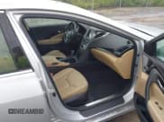 ✅ 2014 Hyundai Azera Limited • VIN: KMHFH4JG1EA424547 • Lot: 42352357. Listed on IAAI with 47,242 mi. Free auction sales archive from the USA and detailed vehicle history report at DreamBid. Image 5.