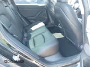 ✅ 2021 Tesla Model 3 Long Range • VIN: 5YJ3E1EB2MF065583 • Lot: 42067399. Wystawiony na IAAI z przebiegiem 52 333 mil. Bezpłatny archiwum sprzedaży aukcyjnych z USA i szczegółowy raport historii pojazdu na DreamBid. Zdjęcie 8.