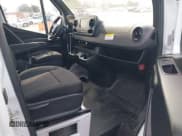 ✅ 2023 Mercedes-Benz Sprinter Cargo • VIN: W1Y40CHY3PT144854 • Лот: 43104522. Опубликован ранее на IAAI с пробегом 18 795 миль. Бесплатный доступ к архиву аукционных продаж из США и подробный отчёт об истории автомобиля на DreamBid. Изображение 5.