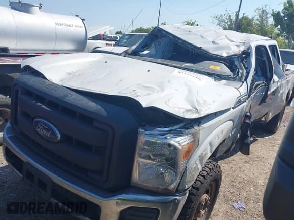 ✅ 2014 Ford F-250 XL • VIN: 1FT7W2B64EEB76506 • Lot: 43155606. Listed on IAAI with Not provided. Free auction sales archive from the USA and detailed vehicle history report at DreamBid. Image 2.