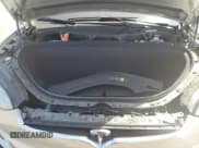 ✅ 2018 Tesla Model X 75D • VIN: 5YJXCDE23JF090870 • Лот: 60727355. Опубликован ранее на Copart с пробегом 48 674 миль. Бесплатный доступ к архиву аукционных продаж из США и подробный отчёт об истории автомобиля на DreamBid. Изображение 11.