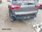 ✅ 2018 Kia Niro LX • VIN: KNDCB3LC1J5122157 • Lot: 42893798. Listed on IAAI with 143,261 mi. Free auction sales archive from the USA and detailed vehicle history report at DreamBid. Image 6.