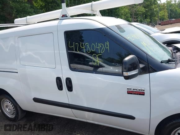 ✅ 2018 Ram ProMaster City Cargo Tradesman • VIN: ZFBERFABXJ6J41741 • Lot: 42480489. Listed on IAAI with 156,897 mi. Free auction sales archive from the USA and detailed vehicle history report at DreamBid. Image 13.