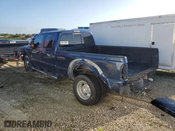 ✅ 2015 Ford F-350 Lariat • VIN: 1FT8W3DT1FEA07977 • Lot: 80613805. Listed on Copart with 92,784 mi. Free auction sales archive from the USA and detailed vehicle history report at DreamBid. Image 2.