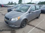 ✅ 2011 Chevrolet Aveo 2LT • VIN: KL1TG6DE7BB172574 • Lot: 42136995. Wystawiony na IAAI z przebiegiem 167 649 mil. Bezpłatny archiwum sprzedaży aukcyjnych z USA i szczegółowy raport historii pojazdu na DreamBid. Zdjęcie 2.