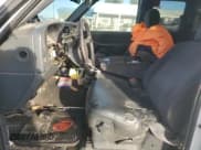 ✅ 2001 Chevrolet Silverado 1500 LS • VIN: 2GCEC19T611227652 • Лот: 92412245. Опубликован ранее на Copart с пробегом 262 663 миль. Бесплатный доступ к архиву аукционных продаж из США и подробный отчёт об истории автомобиля на DreamBid. Изображение 7.