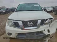 ✅ 2014 Nissan Frontier SL • VIN: 1N6AD0EV3EN725581 • Lot: 94137105. Wystawiony na Copart z przebiegiem 137 728 mil. Bezpłatny archiwum sprzedaży aukcyjnych z USA i szczegółowy raport historii pojazdu na DreamBid. Zdjęcie 5.