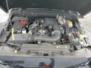 ✅ 2023 Jeep Wrangler Sahara Altitude • VIN: 1C4HJXEG8PW571046 • Лот: 55239675. Опубликован ранее на Copart с пробегом 10 362 миль. Бесплатный доступ к архиву аукционных продаж из США и подробный отчёт об истории автомобиля на DreamBid. Изображение 15.