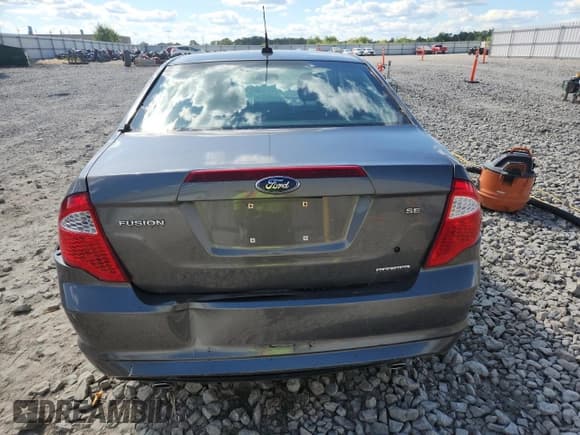 ✅ 2012 Ford Fusion SE • VIN: 3FAHP0HG4CR380325 • Лот: 70033005. Опубликован ранее на Copart с пробегом 122 769 миль. Бесплатный доступ к архиву аукционных продаж из США и подробный отчёт об истории автомобиля на DreamBid. Изображение 6.