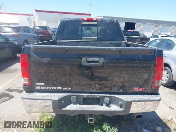 ✅ 2010 GMC Sierra 1500 • VIN: 3GTXKWE24AG234306 • Лот: 42827210. Опубликован ранее на IAAI с пробегом 233 810 миль. Бесплатный доступ к архиву аукционных продаж из США и подробный отчёт об истории автомобиля на DreamBid. Изображение 16.