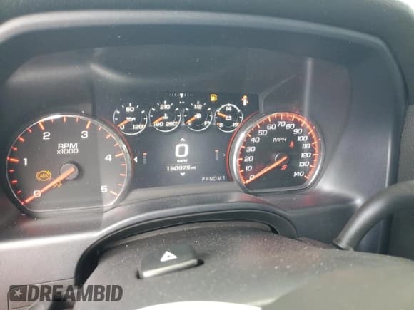 ✅ 2015 GMC Sierra 3500HD Denali • VIN: 1GT424E85FF630054 • Lot: 68307805. Wystawiony na Copart z przebiegiem 180 975 mil. Bezpłatny archiwum sprzedaży aukcyjnych z USA i szczegółowy raport historii pojazdu na DreamBid. Zdjęcie 9.