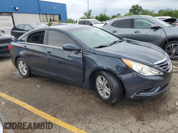 ✅ 2012 Hyundai Sonata GLS • VIN: 5NPEB4AC8CH351987 • Lot: 63530424. Listed on Copart with 142,393 mi. Free auction sales archive from the USA and detailed vehicle history report at DreamBid. Image 4.