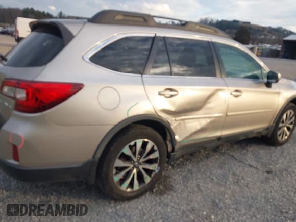 ✅ 2015 Subaru Outback Limited • VIN: 4S4BSENC6F3272445 • Lot: 43779333. Listed on IAAI with 150,075 mi. Free auction sales archive from the USA and detailed vehicle history report at DreamBid. Image 6.