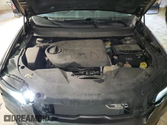 ✅ 2019 Jeep Cherokee Limited • VIN: 1C4PJMDX5KD137246 • Lot: 45379505. Listed on Copart with 103,330 mi. Free auction sales archive from the USA and detailed vehicle history report at DreamBid. Image 13.