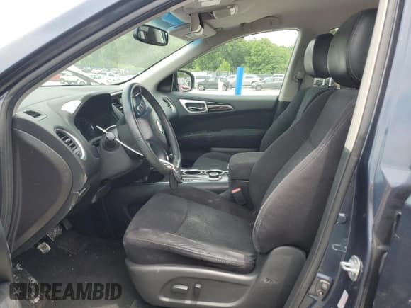 ✅ 2016 Nissan Pathfinder SV • VIN: 5N1AR2MM1GC667019 • Lot: 57503415. Listed on Copart with 120,528 mi. Free auction sales archive from the USA and detailed vehicle history report at DreamBid. Image 7.