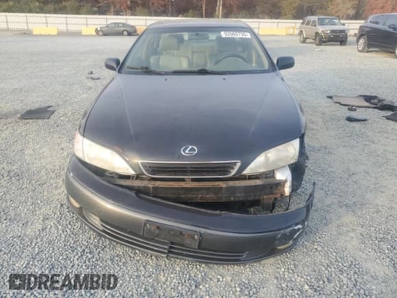 ✅ 1998 Lexus ES 300 • VIN: JT8BF28G0W5016570 • Lot: 93569755. Listed on Copart with 278,745 mi. Free auction sales archive from the USA and detailed vehicle history report at DreamBid. Image 5.