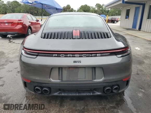 ✅ 2022 Porsche 911 Carrera • VIN: WP0AA2A97NS205224 • Lot: 59531615. Listed on Copart with 11,579 mi. Free auction sales archive from the USA and detailed vehicle history report at DreamBid. Image 6.