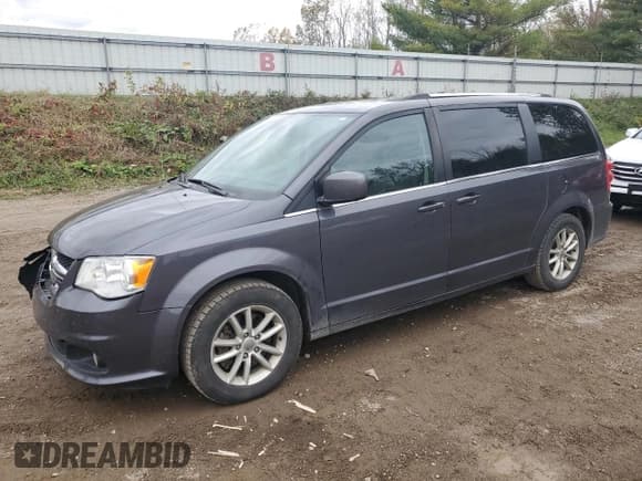 ✅ 2019 Dodge Grand Caravan SXT • VIN: 2C4RDGCGXKR735963 • Lot: 90213955. Wystawiony na Copart z przebiegiem 169 554 mil. Bezpłatny archiwum sprzedaży aukcyjnych z USA i szczegółowy raport historii pojazdu na DreamBid. Zdjęcie 1.