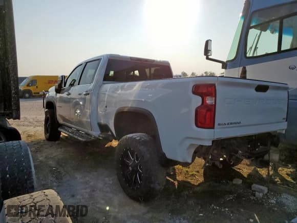✅ 2020 Chevrolet Silverado 2500HD LTZ • VIN: 1GC4YPEY5LF219250 • Лот: 72065755. Опубликован ранее на Copart с пробегом 83 871 миль. Бесплатный доступ к архиву аукционных продаж из США и подробный отчёт об истории автомобиля на DreamBid. Изображение 2.
