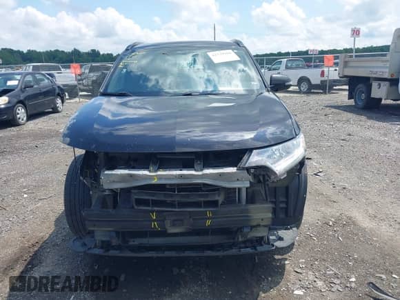 2019 Mitsubishi Outlander ES z VIN JA4AZ3A39KZ047749, wystawiony jako IAAI lot #42737988 z przebiegiem 215 294 mil mil oraz . Historia ofert i sprzedaży dostępna na DreamBid. Obrazek 12.