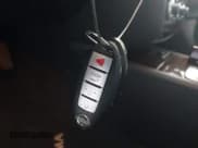 ✅ 2010 Nissan Maxima S • VIN: 1N4AA5AP2AC824663 • Lot: 42577044. Wystawiony na IAAI z przebiegiem 127 273 mil. Bezpłatny archiwum sprzedaży aukcyjnych z USA i szczegółowy raport historii pojazdu na DreamBid. Zdjęcie 11.