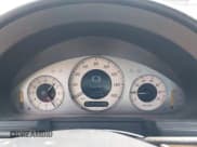 ✅ 2008 Mercedes-Benz E 550 Sport • VIN: WDBUF72X28B246842 • Лот: 42893531. Опубликован ранее на IAAI с пробегом 159 244 миль. Бесплатный доступ к архиву аукционных продаж из США и подробный отчёт об истории автомобиля на DreamBid. Изображение 7.