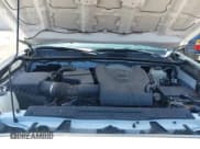 ✅ 2022 Toyota Tacoma SR • VIN: 3TMCZ5AN2NM490567 • Lot: 42471678. Wystawiony na IAAI z przebiegiem 26 894 mil. Bezpłatny archiwum sprzedaży aukcyjnych z USA i szczegółowy raport historii pojazdu na DreamBid. Zdjęcie 10.