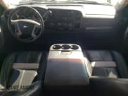 ✅ 2012 Chevrolet Silverado 2500HD LT • VIN: 1GC1KXE88CF114318 • Lot: 46735965. Wystawiony na Copart z przebiegiem 141 061 mil. Bezpłatny archiwum sprzedaży aukcyjnych z USA i szczegółowy raport historii pojazdu na DreamBid. Zdjęcie 8.