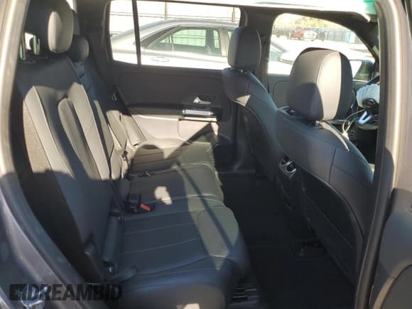 ✅ 2023 Mercedes-Benz EQB 300 • VIN: W1N9M0KBXPN070525 • Lot: 83742784. Wystawiony na Copart z przebiegiem 9 640 mil. Bezpłatny archiwum sprzedaży aukcyjnych z USA i szczegółowy raport historii pojazdu na DreamBid. Zdjęcie 11.