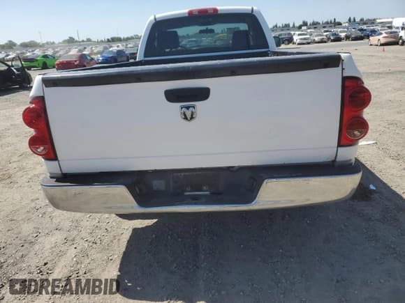 ✅ 2007 Dodge 1500 ST • VIN: 1D7HA16N17J575906 • Лот: 59636895. Опубликован ранее на Copart с пробегом 166 652 миль. Бесплатный доступ к архиву аукционных продаж из США и подробный отчёт об истории автомобиля на DreamBid. Изображение 6.
