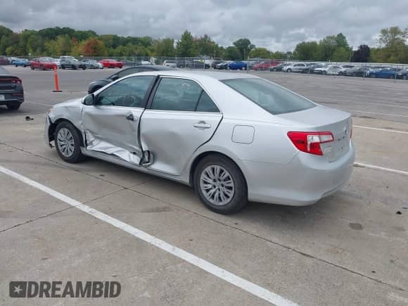 2012 Toyota Camry LE с VIN 4T1BF1FK0CU012051, выставлен на аукционе IAAI как лот 43401191 с пробегом 200 698 миль миль и . История ставок и продаж доступна на DreamBid. Изображение 3.