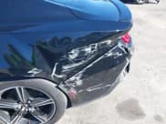 ✅ 2024 Ford Mustang EcoBoost • VIN: 1FA6P8TH4R5120847 • Lot: 43641171. Wystawiony na IAAI z przebiegiem 27 321 mil. Bezpłatny archiwum sprzedaży aukcyjnych z USA i szczegółowy raport historii pojazdu na DreamBid. Zdjęcie 6.