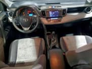 ✅ 2013 Toyota RAV4 XLE • VIN: JTMRFREV3D5000257 • Lot: 95533905. Wystawiony na Copart z przebiegiem 180 913 mil. Bezpłatny archiwum sprzedaży aukcyjnych z USA i szczegółowy raport historii pojazdu na DreamBid. Zdjęcie 8.