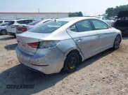 ✅ 2017 Hyundai Elantra SE • VIN: 5NPD84LF6HH060784 • Lot: 42586352. Listed on IAAI with 121,372 mi. Free auction sales archive from the USA and detailed vehicle history report at DreamBid. Image 4.