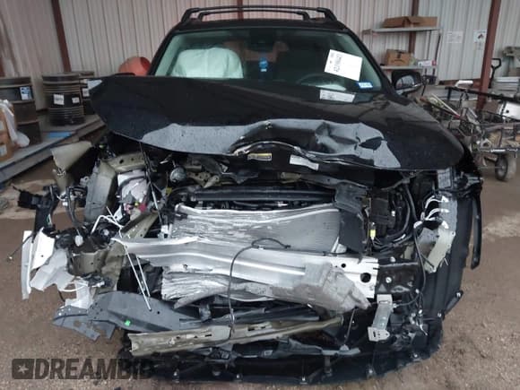 ✅ 2024 Toyota RAV4 XLE Premium • VIN: 2T3C1RFV8RW305725 • Lot: 42198443. Listed on IAAI with 6,811 mi. Free auction sales archive from the USA and detailed vehicle history report at DreamBid. Image 6.