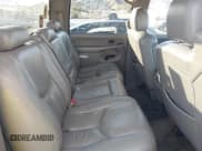 ✅ 2003 GMC Sierra 1500HD SLE • VIN: 1GTGK13U23F232310 • Lot: 41228151. Wystawiony na IAAI z przebiegiem 260 409 mil. Bezpłatny archiwum sprzedaży aukcyjnych z USA i szczegółowy raport historii pojazdu na DreamBid. Zdjęcie 8.