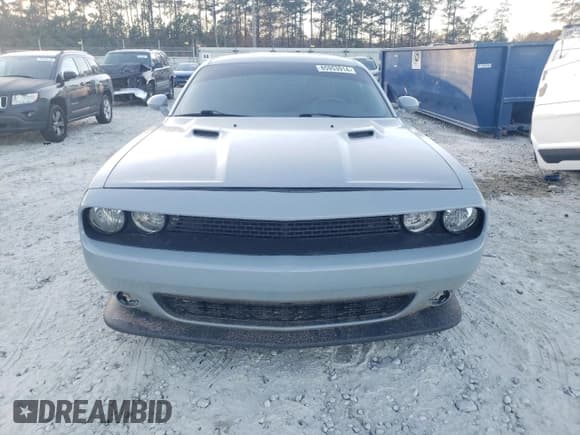 ✅ 2013 Dodge Challenger SXT • VIN: 2C3CDYAG4DH676498 • Lot: 85953914. Wystawiony na Copart z przebiegiem 169 084 mil. Bezpłatny archiwum sprzedaży aukcyjnych z USA i szczegółowy raport historii pojazdu na DreamBid. Zdjęcie 5.