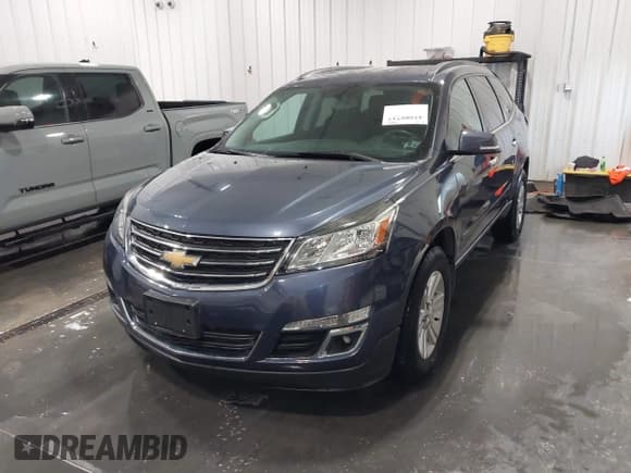 ✅ 2014 Chevrolet Traverse LT • VIN: 1GNKRGKD6EJ244008 • Lot: 43509737. Wystawiony na IAAI z przebiegiem 101 140 mil. Bezpłatny archiwum sprzedaży aukcyjnych z USA i szczegółowy raport historii pojazdu na DreamBid. Zdjęcie 6.