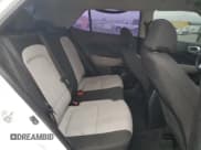 ✅ 2020 Hyundai Venue SEL • VIN: KMHRC8A3XLU040343 • Lot: 48562075. Wystawiony na Copart z przebiegiem 108 929 mil. Bezpłatny archiwum sprzedaży aukcyjnych z USA i szczegółowy raport historii pojazdu na DreamBid. Zdjęcie 10.