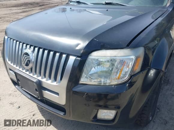 2009 Mercury Mariner Premier with VIN 4M2CU97799KJ04510, listed as a IAAI auction lot 41943965 with 190,929 mi miles and . Bid and sale history available at DreamBid. Image 6.