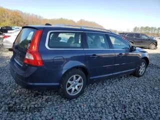 ✅ 2010 Volvo V70 • VIN: YV1960BW7A1164858 • Lot: 53469725. Listed on Copart with 193,336 mi. Free auction sales archive from the USA and detailed vehicle history report at DreamBid. Image 3.
