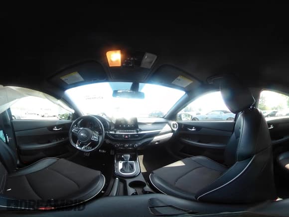 ✅ 2021 Kia Forte GT-Line • VIN: 3KPF34AD4ME280920 • Lot: 42650401. Listed on IAAI with 50,890 mi. Free auction sales archive from the USA and detailed vehicle history report at DreamBid. Image 18.