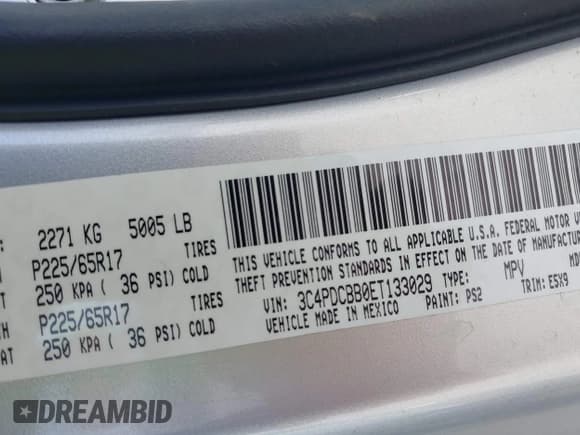 ✅ 2014 Dodge Journey SXT • VIN: 3C4PDCBB0ET133029 • Lot: 42434575. Listed on IAAI with 218,609 mi. Free auction sales archive from the USA and detailed vehicle history report at DreamBid. Image 9.