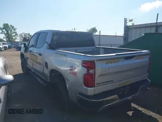 ✅ 2021 Chevrolet Silverado 1500 Work Truck • VIN: 3GCUYAEF0MG242494 • Lot: 43304879. Wystawiony na IAAI z przebiegiem 148 076 mil. Bezpłatny archiwum sprzedaży aukcyjnych z USA i szczegółowy raport historii pojazdu na DreamBid. Zdjęcie 3.